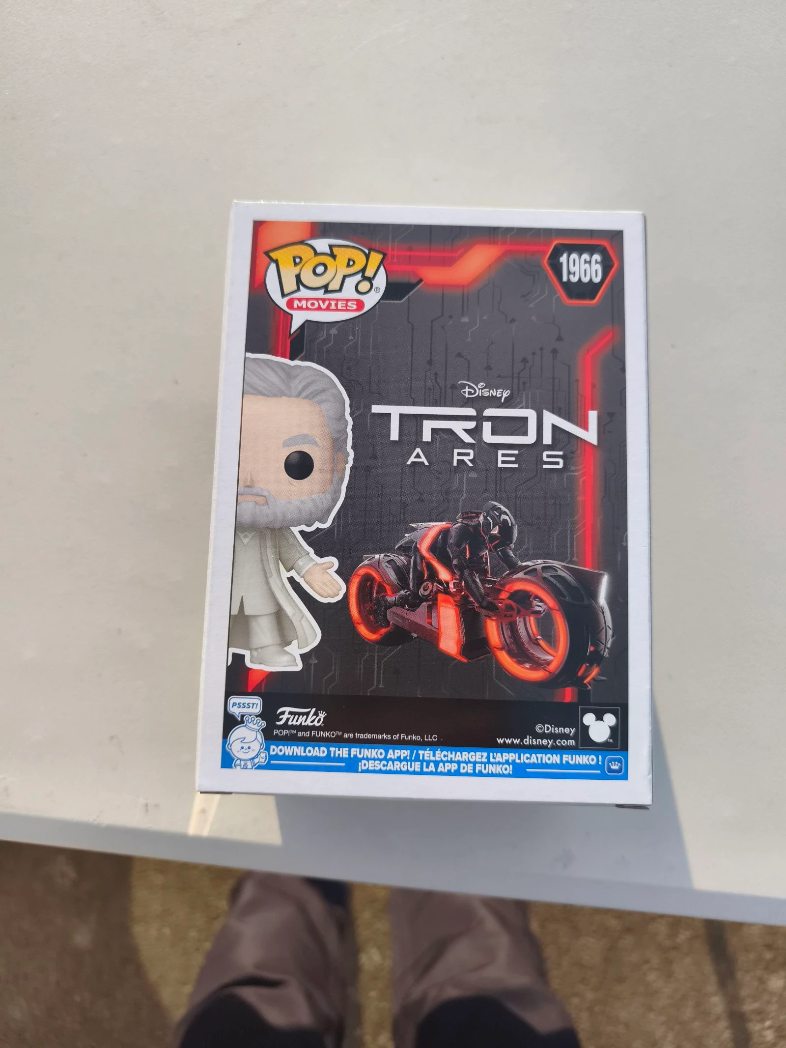 Funko Pop! Kevin Flynn #1966 – Tron: Ares – Novo na caixa – photo 3